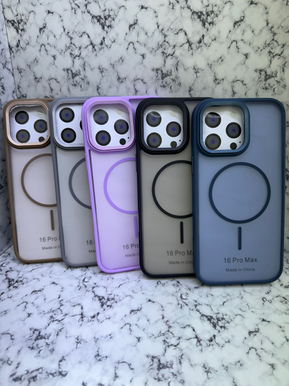 Funda iPhone 16 Pro Max Mate Premium